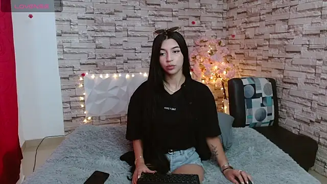 Snapshot of Vanse_lust chatting on February 2025 06:55:01 PM Vanse lust online show from February 2025 06:55:01 PM