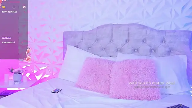 Snapshot of Miss_Ivy4 chatting on October 2025 12:44:02 AM Miss Ivy4 online show from October 2025 12:44:02 AM