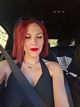 Lily-Diabl3ss online show from October 2025 12:15:01 PM