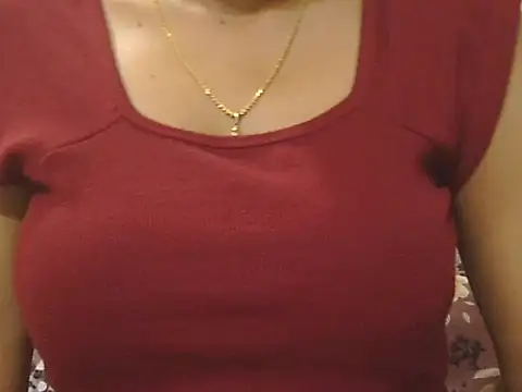 Snapshot of _FluffyHxney_ chatting on September 2025 05:34:02 PM  FluffyHxney  online show from September 2025 05:34:02 PM