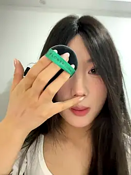 Snapshot of xyebobs chatting on November 2025 04:46:01 PM xyebobs online show from November 2025 04:46:01 PM