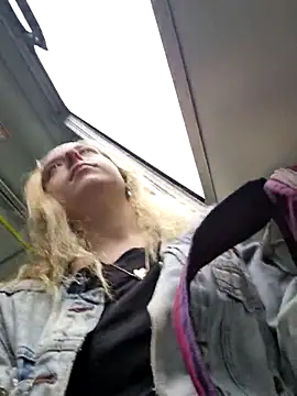 Public Katrisha online show from October 2025 01:19:01 PM