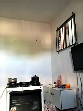 Snapshot of atruxbhb chatting on December 2025 05:00:01 PM atruxbhb online show from December 2025 05:00:01 PM