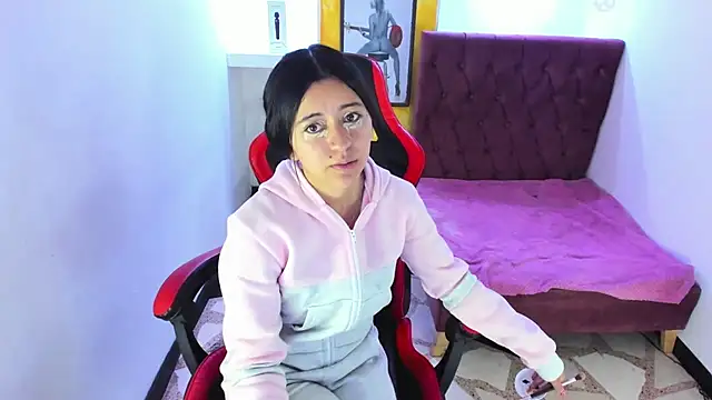 Snapshot of zoe_connor19 chatting on November 2025 08:42:02 PM zoe connor19 online show from November 2025 08:42:02 PM