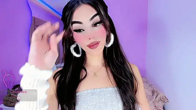 Shanelengel online show from October 2025 05:18:01 AM