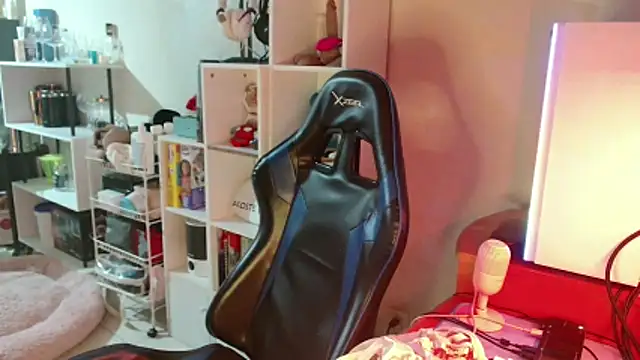 DirtyDi97 online show from March 2026 12:06:01 AM