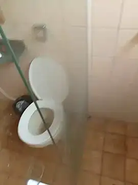 moder066 online show from December 2024 07:54:02 PM