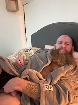 Snapshot of Ice_mannHH chatting on January 2025 10:59:01 PM Ice mannHH online show from January 2025 10:59:01 PM