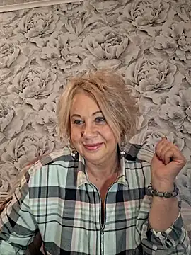 Snapshot of PALETT chatting on December 2024 08:30:02 AM PALETT online show from December 2024 08:30:02 AM