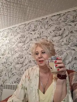 Snapshot of PALETT chatting on February 2025 03:23:01 AM PALETT online show from February 2025 03:23:01 AM