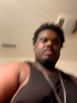 Snapshot of BigBossaNova69 chatting on September 2025 06:02:02 AM BigBossaNova69 online show from September 2025 06:02:02 AM