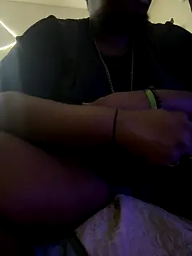 Snapshot of BigBossaNova69 chatting on November 2025 09:08:01 AM BigBossaNova69 online show from November 2025 09:08:01 AM