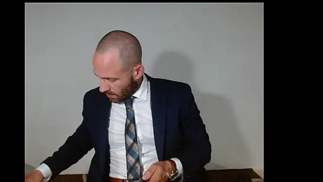 Snapshot of TheNakedPreacher chatting on March 2025 07:22:02 AM TheNakedPreacher online show from March 2025 07:22:02 AM