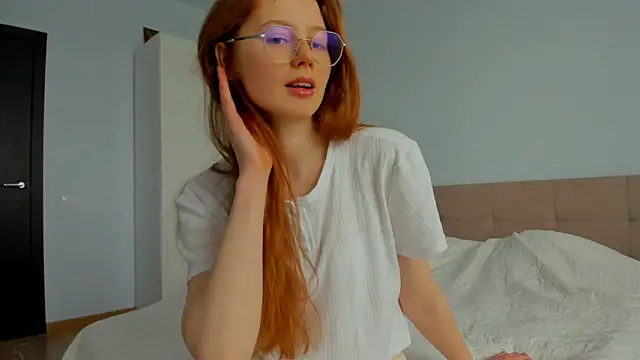 Snapshot of Fire_Luna chatting on March 2025 09:10:02 AM Fire Luna online show from March 2025 09:10:02 AM