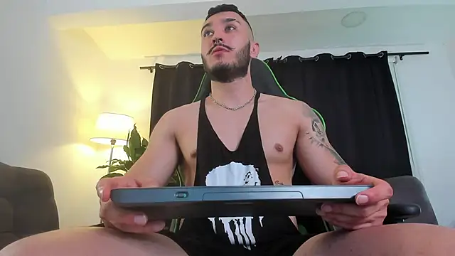 Zionmattis online show from December 2024 02:20:02 AM