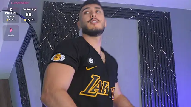 Zionmattis online show from November 2025 10:48:02 PM