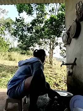 Snapshot of Betty20zx chatting on November 2025 01:17:01 AM Betty20zx online show from November 2025 01:17:01 AM