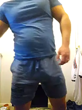 Snapshot of massivemax chatting on December 2024 10:39:01 AM massivemax online show from December 2024 10:39:01 AM
