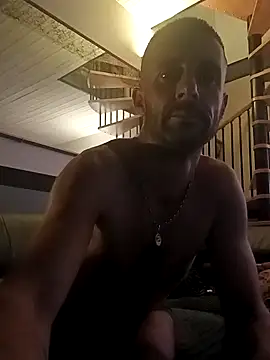 mamen910 online show from December 2025 11:35:02 PM