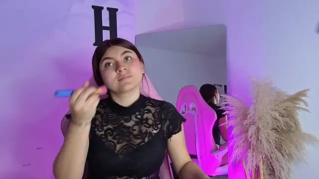 carolayrosse online show from September 2025 04:01:01 AM