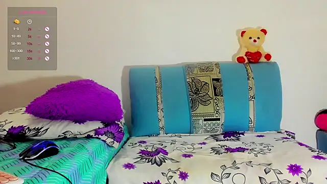 Zamara milf online show from February 2025 03:10:02 PM