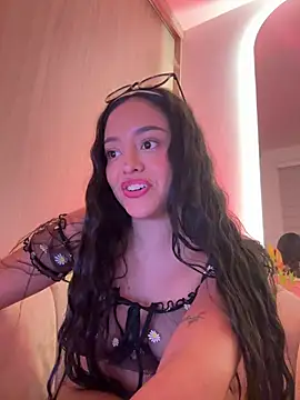 kenndall 21 online show from December 2024 05:28:02 AM