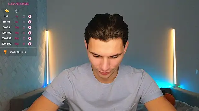 denlover1 online show from November 2025 09:09:02 AM