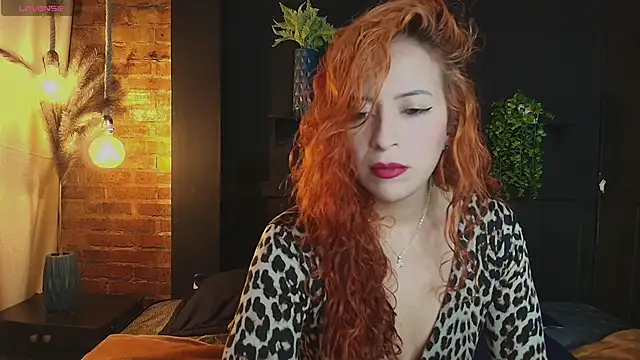 sahra taylor  online show from November 2025 02:38:01 PM