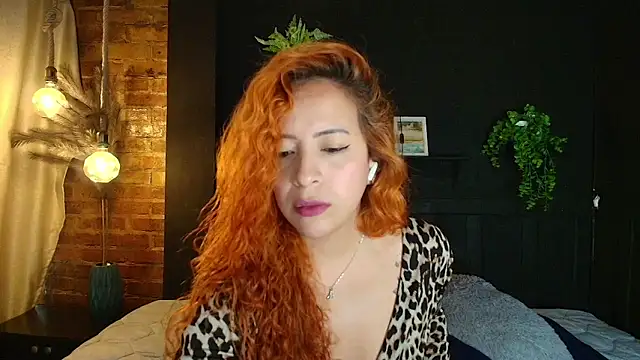 sahra taylor  online show from April 2026 02:19:01 PM