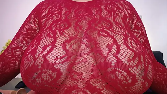 Snapshot of Nicol_Love0 chatting on April 2026 12:15:01 PM Nicol Love0 online show from April 2026 12:15:01 PM