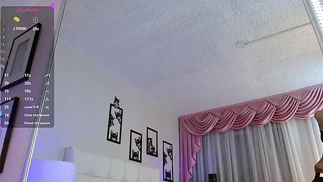 Zoe Vixen online show from February 2025 08:15:02 PM