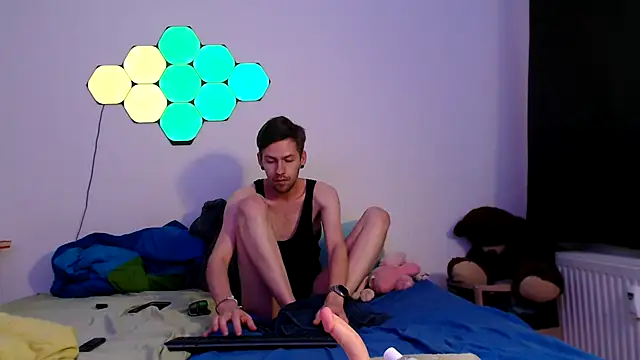 jonny-bisexual online show from December 2025 07:08:02 PM