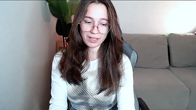 M Sensual online show from November 2025 03:11:01 PM