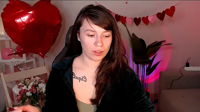 M Sensual online show from April 2026 07:33:02 PM