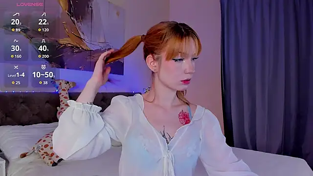 Linablueeyed online show from November 2025 09:09:02 AM