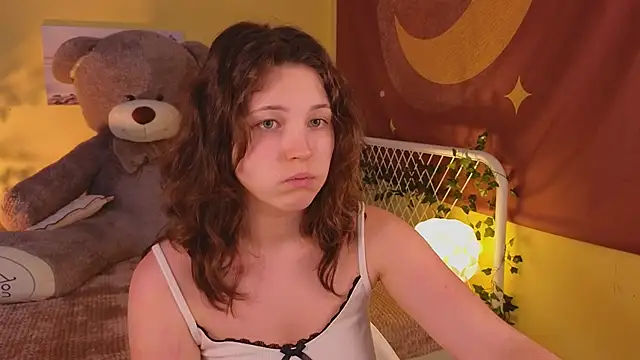 cherry lea online show from March 2025 07:45:02 PM