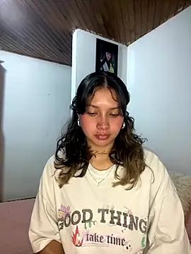 Andi9  online show from October 2025 01:14:01 AM