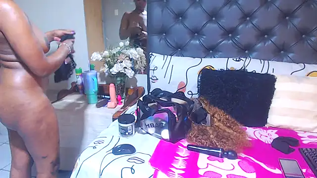 NunuBerry16 online show from April 2026 07:36:02 AM