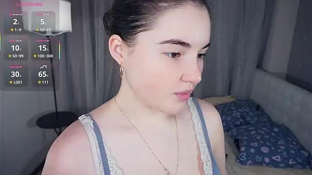 Snapshot of CathrynDail chatting on December 2025 06:18:01 AM CathrynDail online show from December 2025 06:18:01 AM