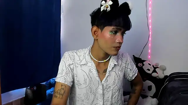 andrew uwu  online show from October 2025 06:38:02 PM