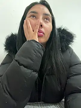 Anily Lovely online show from February 2026 04:34:02 PM