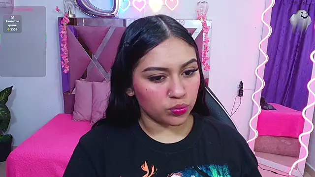 kendra tay online show from November 2025 03:16:02 AM