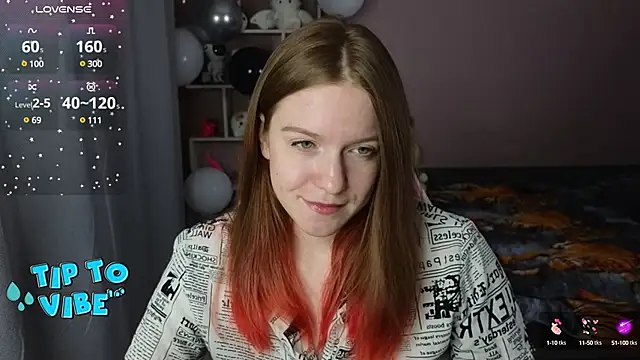 Snapshot of CassieJuice69 chatting on December 2024 05:32:01 PM CassieJuice69 online show from December 2024 05:32:01 PM