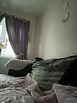 Snapshot of Barbie_26 chatting on December 2024 10:51:02 AM Barbie 26 online show from December 2024 10:51:02 AM