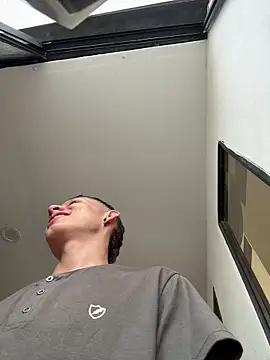 Daddyrich 632 online show from February 2026 09:34:01 PM