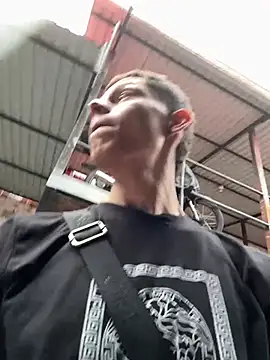 Daddyrich 632 online show from April 2026 10:09:02 PM