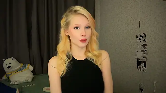 lisa barbie online show from January 2025 02:25:01 PM