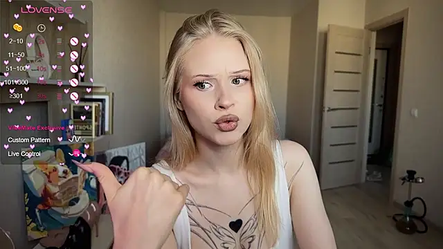 lisa barbie online show from September 2025 01:56:01 PM