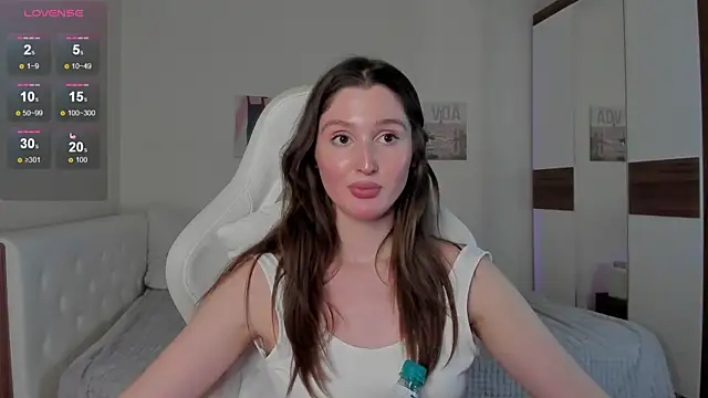 Snapshot of tender_babyy chatting on February 2025 07:41:02 PM tender babyy online show from February 2025 07:41:02 PM