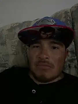 Snapshot of gallisky75 chatting on March 2025 06:27:01 AM gallisky75 online show from March 2025 06:27:01 AM